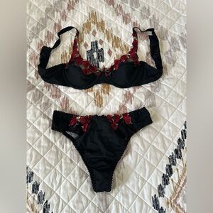 Bra and thong set. Embroidered Black and Red Floral. Size 34B.‎ NWOT